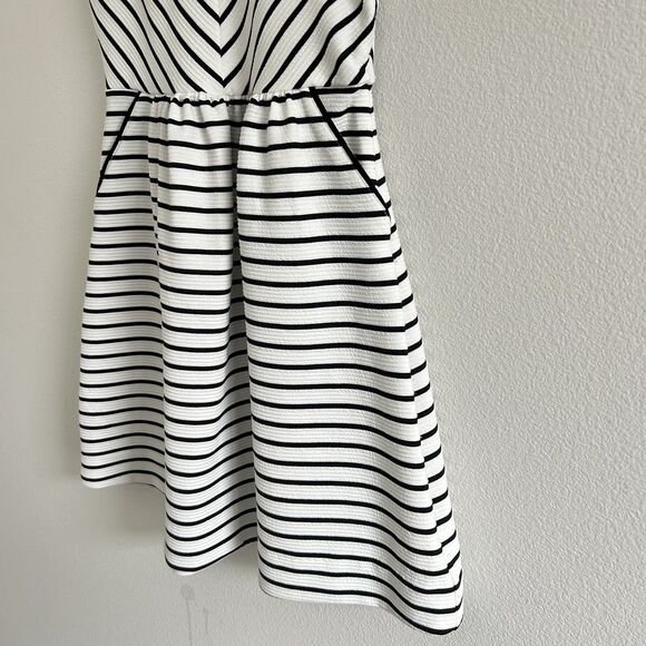 Anthropologie Maeve Mitred Diamond Stripe Dress Pleated FIt+Flare Pockets Size 8 - Picture 4 of 16